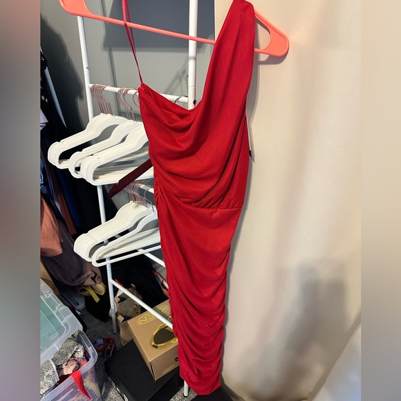 Red cocktail dress, NWT - Picture 6 of 7